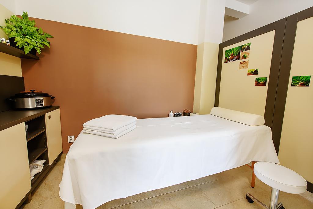Hotel Rakovec Brno Esterno foto
