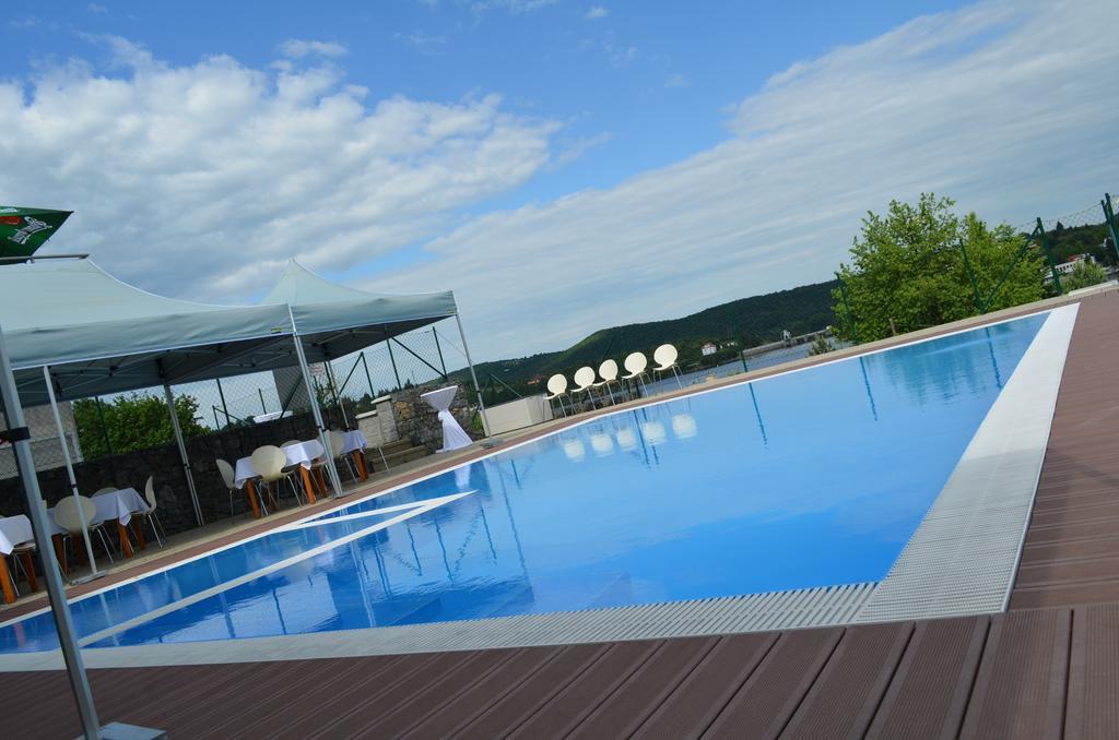 Hotel Rakovec Brno Esterno foto